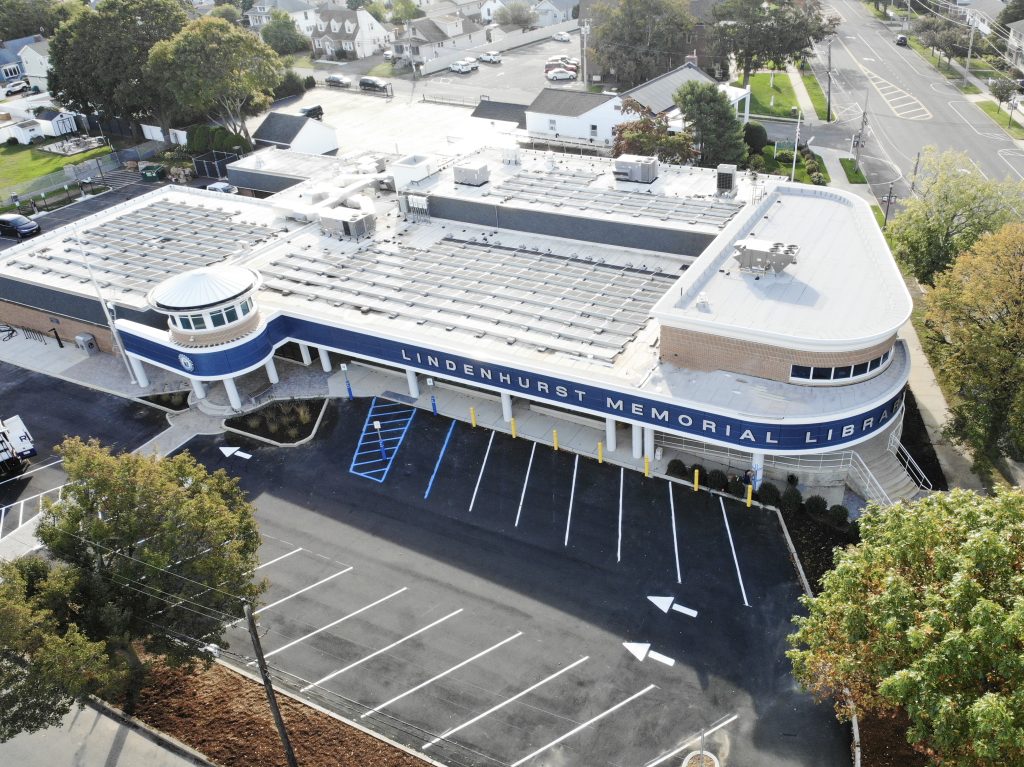 Lindenhurst Memorial Library Renu NY Lindenhurst Memorial Library Renu NY